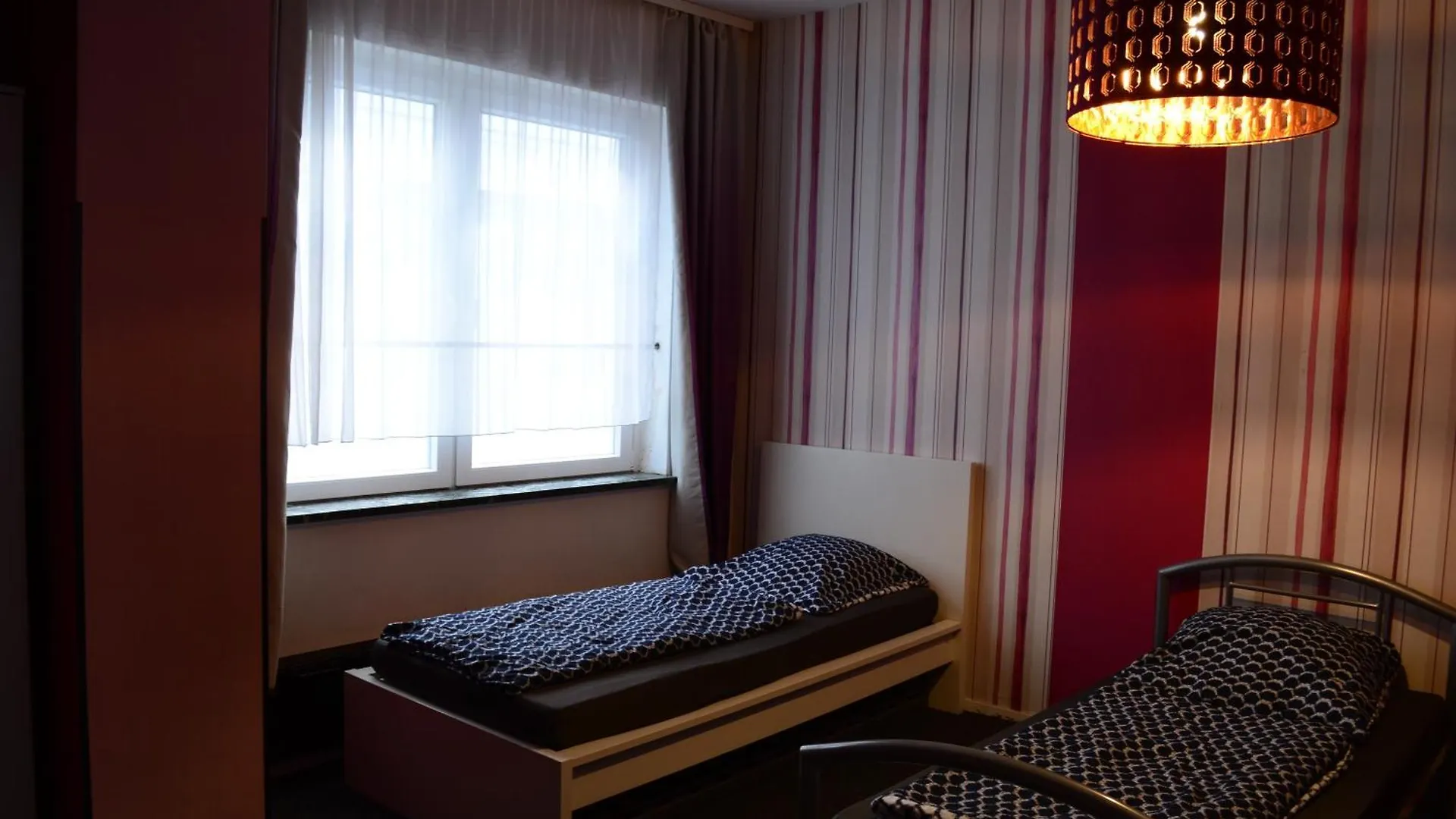Hostal Paulibude Hamburgo Alemania
